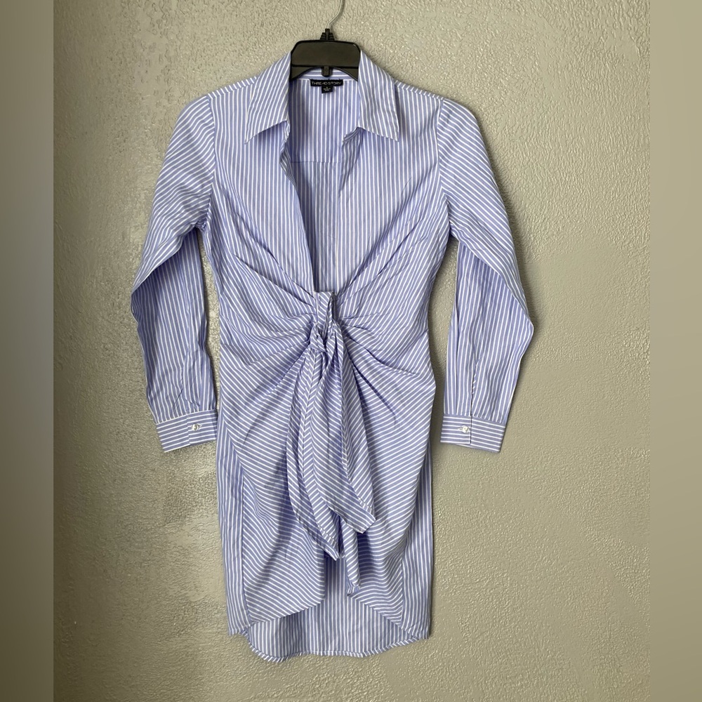 Low cut shirt dress